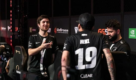 中俄蒙国际冰球邀请赛精彩落幕回顾