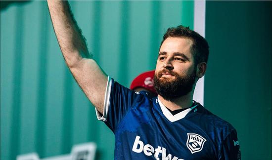 中国服饰行业的逆袭之路